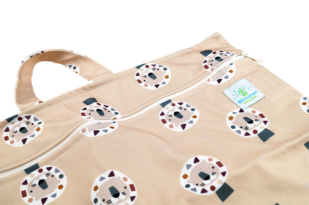 XL Wetbag Lion